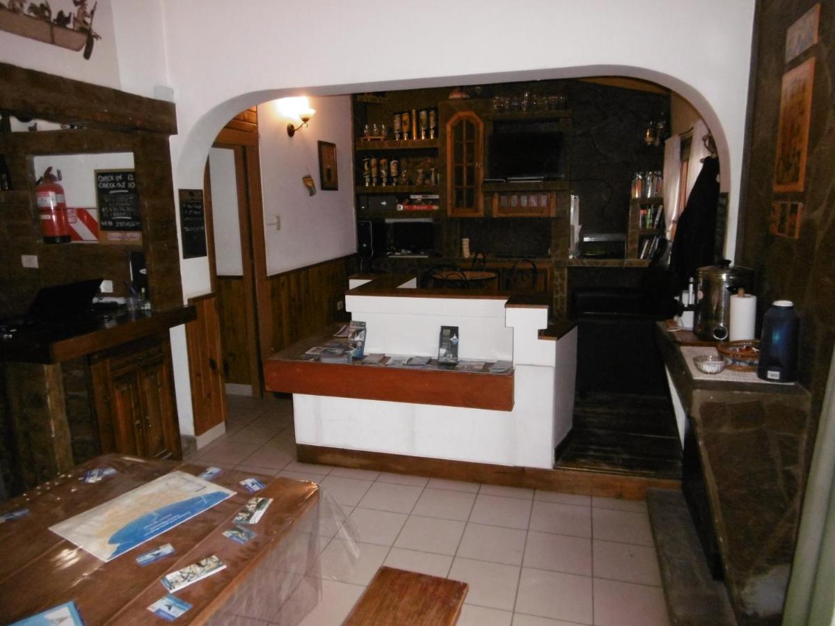 Hostel La Casa De Tounens Puerto Madryn Eksteriør bilde