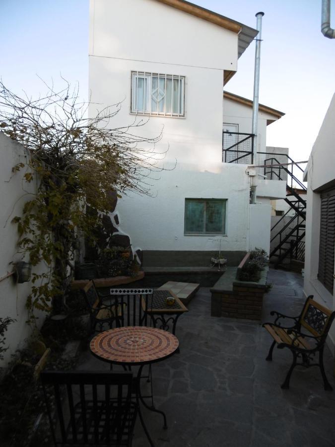 Hostel La Casa De Tounens Puerto Madryn Eksteriør bilde