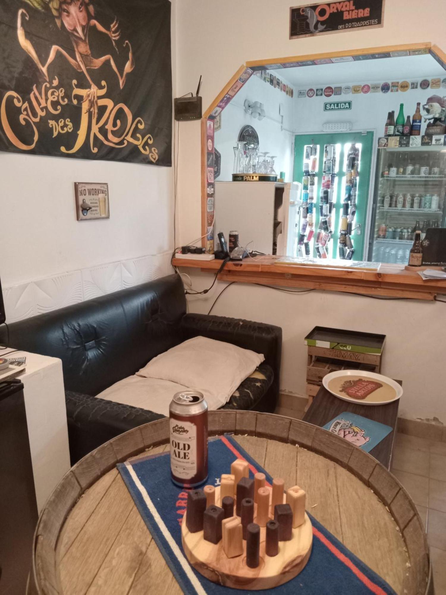 Hostel La Casa De Tounens Puerto Madryn Eksteriør bilde